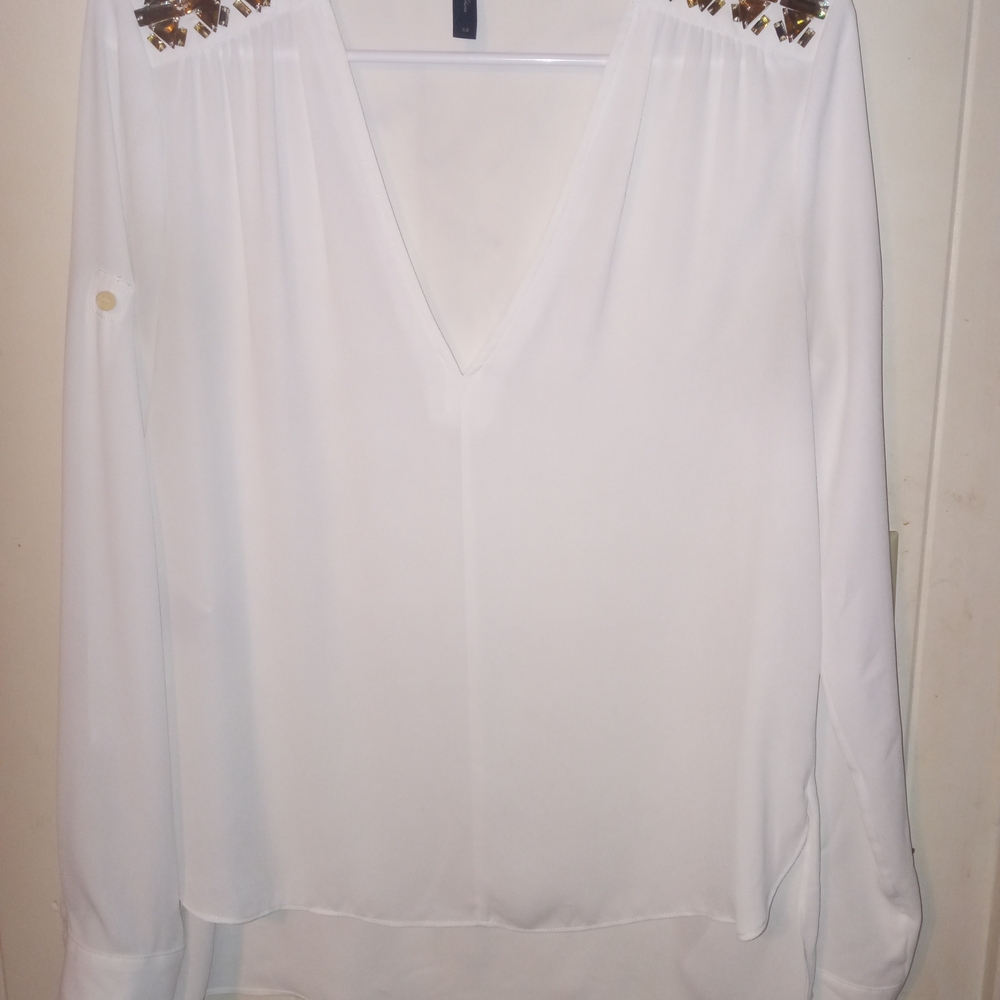 WOMENS BCBG MAX AZRIA WHITE BLOUSE W/SILVER SHOULDER STONES SZ XS *
